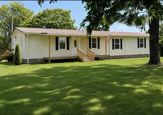 Manufactured home for sale at 3231 E Stinson Rd, Lafayette, TN 37083 | MLS# 3513838