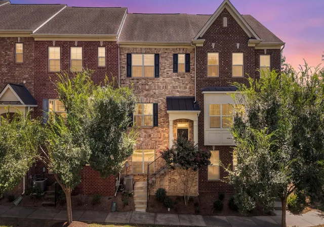 Photo 2 of Townhouse for sale at 5502 Prada Dr, Brentwood, TN 37027 | MLS# 3527966 | Listing updated on 2026-09-11