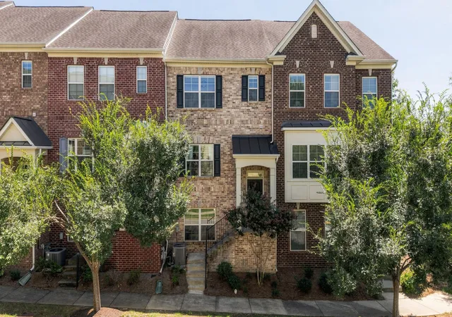 Photo 3 of Townhouse for sale at 5502 Prada Dr, Brentwood, TN 37027 | MLS# 3527966 | Listing updated on 2026-09-11