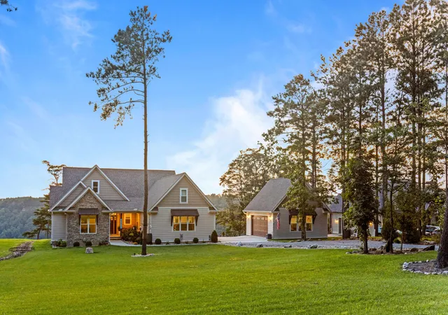 Photo 2 of Single family home for sale at 3745 Raulston Fls Rd, Jasper, TN 37347 | MLS# 3514106 | Listing updated on 2026-09-28
