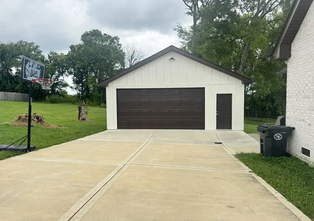 Photo 2 of Sale Pending at 180 Mockingbird Ln, Hartsville, TN 37074 | MLS# 3514820 | Listing updated on 2026-09-30