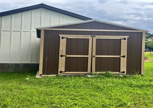 Photo 3 of Sale Pending at 180 Mockingbird Ln, Hartsville, TN 37074 | MLS# 3514820 | Listing updated on 2026-09-30