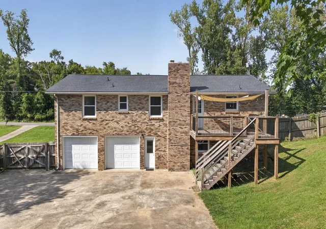 Photo 3 of Single family home for sale at 713 Hillbrook Dr, Mount Juliet, TN 37122 | MLS# 3514203 | Listing updated on 2026-09-24