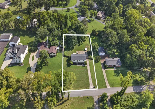 Photo 4 of Single family home for sale at 713 Hillbrook Dr, Mount Juliet, TN 37122 | MLS# 3514203 | Listing updated on 2026-10-09