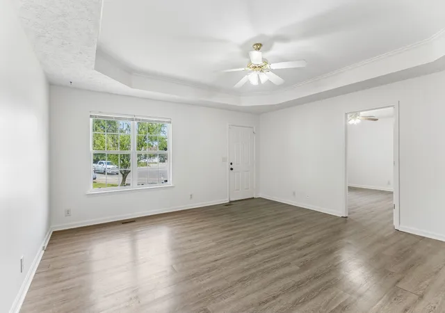 Photo 3 of Single family home for sale at 1012 Wismar Ct, Murfreesboro, TN 37130 | MLS# 3514259 | Listing updated on 2026-09-15