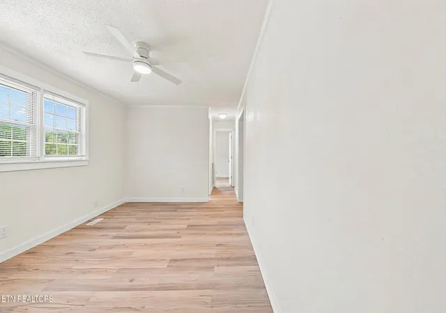 Photo 4 of Single family home for sale at 423 Hillside Ln, Athens, TN 37303 | MLS# 3531929 | Listing updated on 2026-09-11