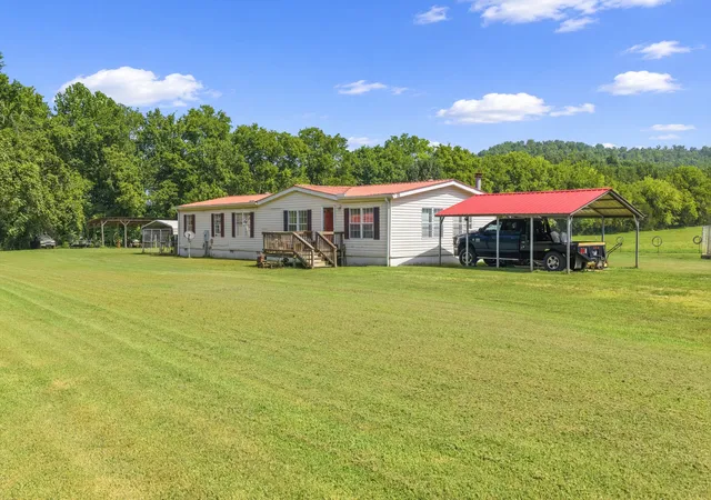 Photo 1 of Manufactured home for sale at 25 Cardinal Rd, Linden, TN 37096 | MLS# 3516409 | Listing updated on 2026-09-14
