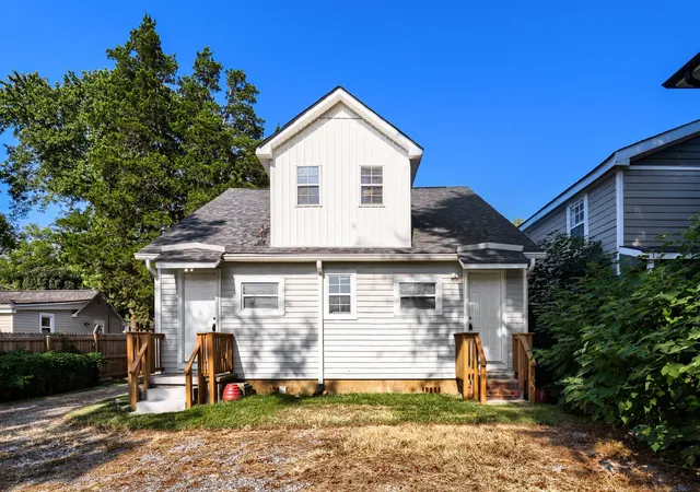 Photo 3 of Multi family home for sale at 1309 Jones Ave, Nashville, TN 37207 | MLS# 3542675 | Listing updated on 2026-09-28