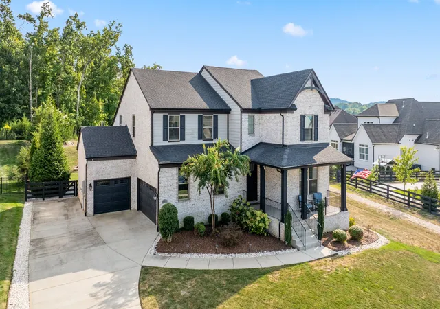 Photo 3 of Sale Pending at 648 Dunmeyer Ct, Nolensville, TN 37135 | MLS# 3529174 | Listing updated on 2026-09-09