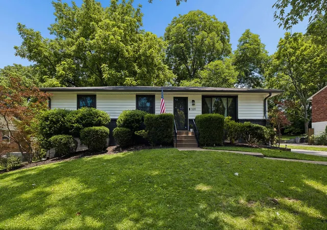 Photo 1 of Single family home for sale at 320 Garrett Dr, Nashville, TN 37211 | MLS# 3514747 | Listing updated on 2026-09-15