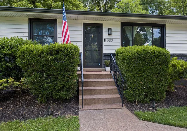 Photo 3 of Single family home for sale at 320 Garrett Dr, Nashville, TN 37211 | MLS# 3514747 | Listing updated on 2026-09-15