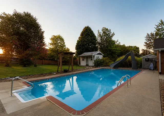 Photo 1 of Single family home for sale at 402 Thurman Dr, Mount Juliet, TN 37122 | MLS# 3542070 | Listing updated on 2026-09-12