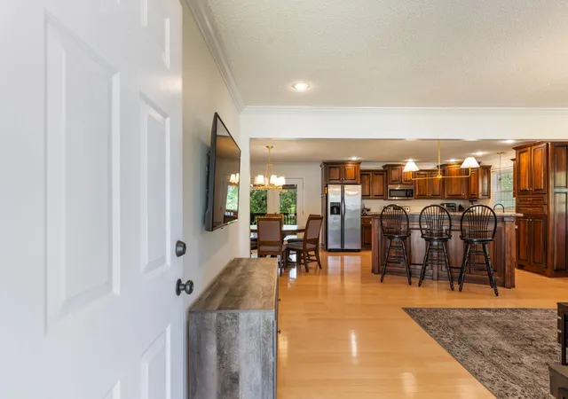 Photo 4 of Single family home for sale at 682 Midway St, Lewisburg, TN 37091 | MLS# 3515147 | Listing updated on 2026-10-02