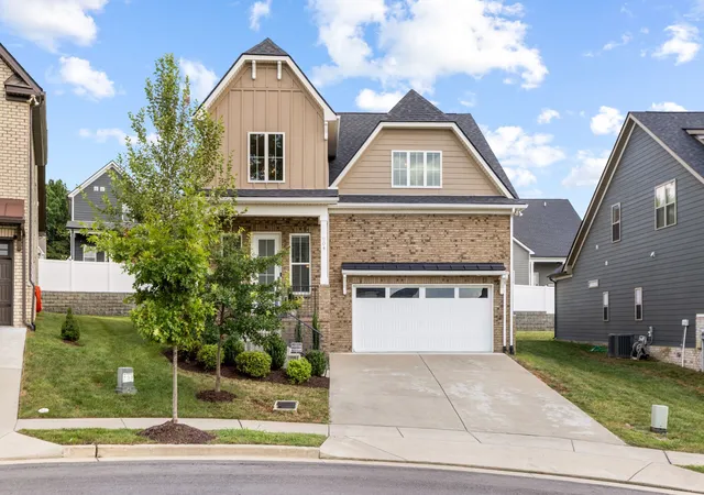 Photo 3 of Single family home for sale at 904 Chick Ct, Brentwood, TN 37027 | MLS# 3523610 | Listing updated on 2026-09-15