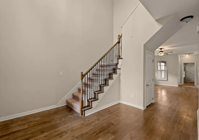 Photo 3 of Single family home for sale at 1068 Ambling Way, Gallatin, TN 37066 | MLS# 3518999 | Listing updated on 2026-09-14