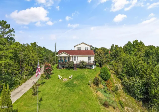 Photo 1 of Single family home for sale at 2064 Kerr Rd, Sevierville, TN 37876 | MLS# 3515160 | Listing updated on 2026-09-12