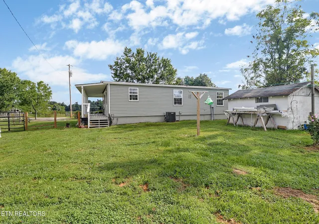 Photo 3 of Manufactured home for sale at 1197 Campground Rd, Clarkrange, TN 38553 | MLS# 3515965 | Listing updated on 2026-09-11