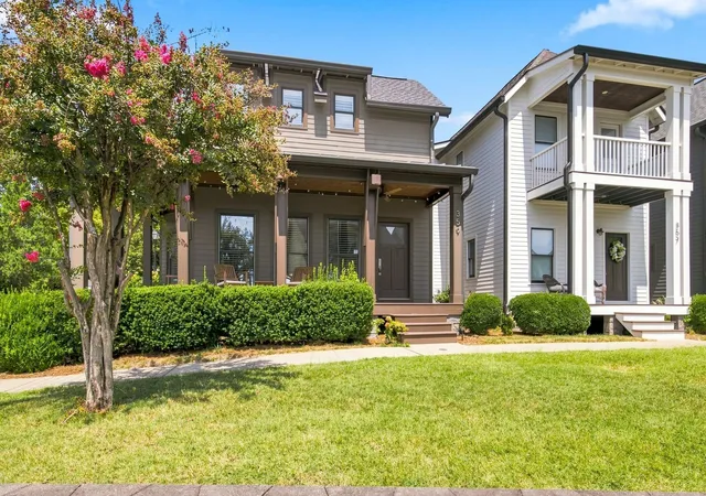 Photo 3 of Single family home for sale at 359 Sylvan Park Ln, Nashville, TN 37209 | MLS# 3520378 | Listing updated on 2026-09-15