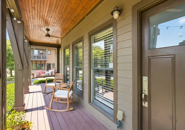 Photo 3 of Single family home for sale at 359 Sylvan Park Ln, Nashville, TN 37209 | MLS# 3520378 | Listing updated on 2026-09-15