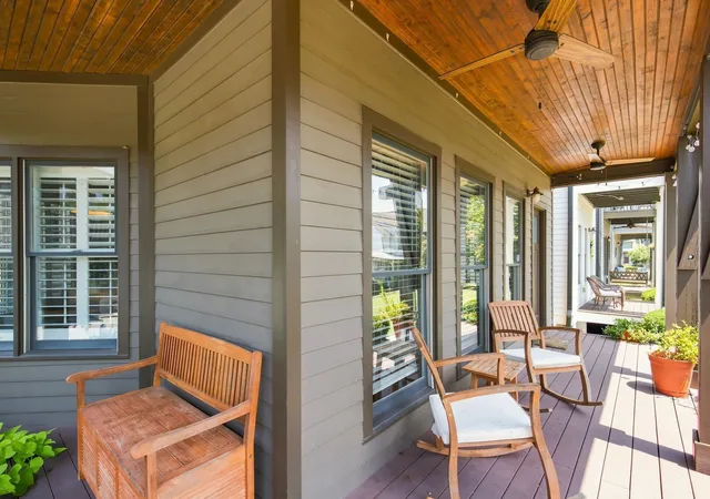 Photo 4 of Single family home for sale at 359 Sylvan Park Ln, Nashville, TN 37209 | MLS# 3520378 | Listing updated on 2026-09-15