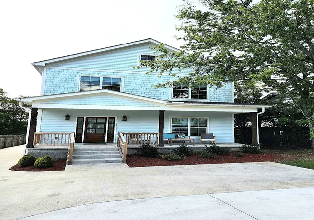 Photo 3 of Single family home for sale at 1002 Elvira Ave #A, Nashville, TN 37216 | MLS# 3516182 | Listing updated on 2026-09-15