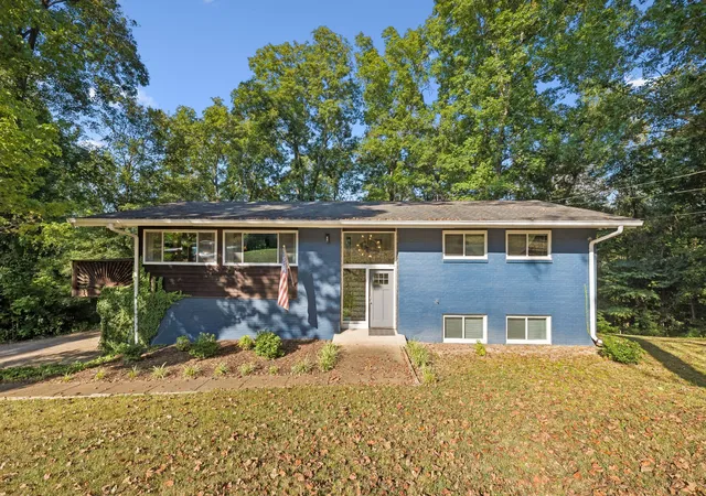 Single family home for sale at 240 Harpeth Hills Dr, Kingston Springs, TN 37082 | MLS# 3520567