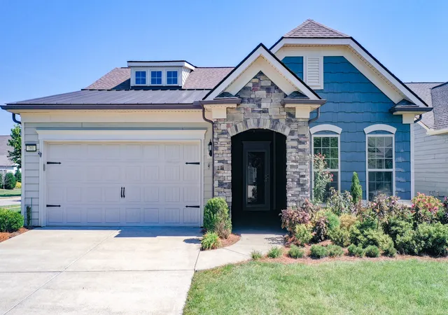 Photo 1 of Single family home for sale at 701 Clay Ct, Spring Hill, TN 37174 | MLS# 3542917 | Listing updated on 2026-09-19