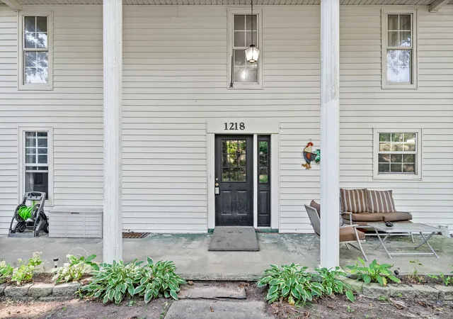 Photo 3 of Single family home for sale at 1218 Spring St, Dover, TN 37058 | MLS# 3516411 | Listing updated on 2026-09-12