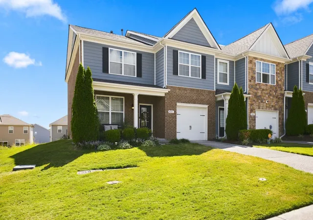 Photo 3 of Townhouse for sale at 4281 Grapevine Loop, Smyrna, TN 37167 | MLS# 3520862 | Listing updated on 2026-09-13