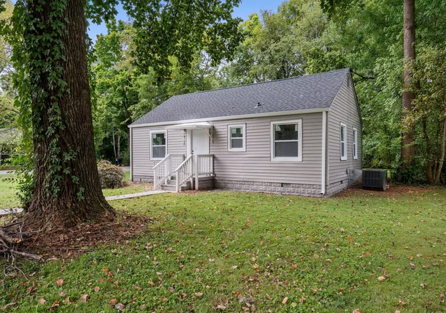 Photo 2 of Single family home for sale at 434 Hawkins Ave, Murfreesboro, TN 37130 | MLS# 3527922 | Listing updated on 2026-09-23