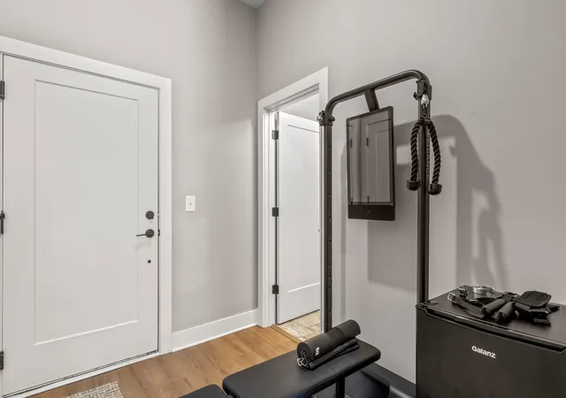 Photo 3 of Townhouse for sale at 725 Burnside Pl #33, Chattanooga, TN 37408 | MLS# 3516552 | Listing updated on 2026-09-11