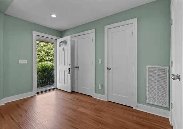 Photo 3 of Townhouse for sale at 1622 Vineland Dr, Brentwood, TN 37027 | MLS# 3525890 | Listing updated on 2026-09-15