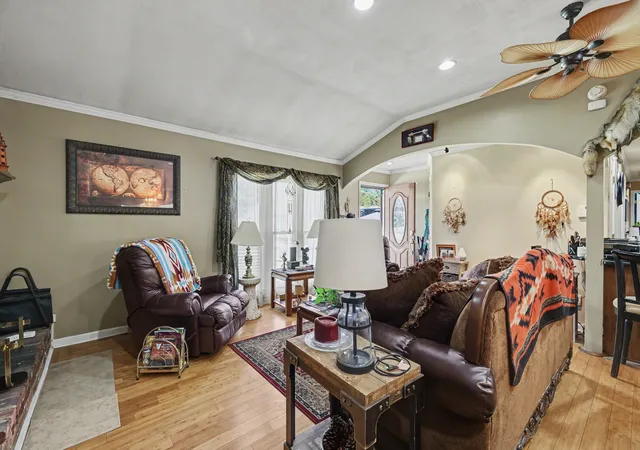 Photo 3 of Single family home for sale at 609 Cumberland Dr, Columbia, TN 38401 | MLS# 3542502 | Listing updated on 2026-09-14