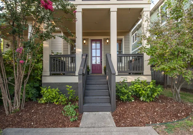 Photo 3 of Townhouse for sale at 4204 Utah Ave #A, Nashville, TN 37209 | MLS# 3545775 | Listing updated on 2026-09-13