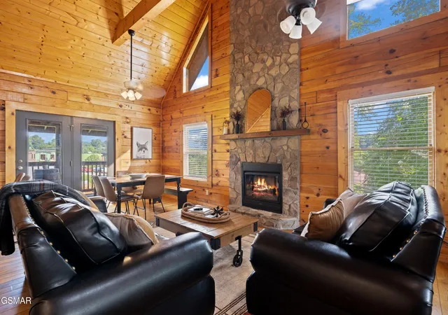 Photo 3 of Single family home for sale at 1540 Rainbow Ridge Way, Sevierville, TN 37862 | MLS# 3591827 | Listing updated on 2026-09-14