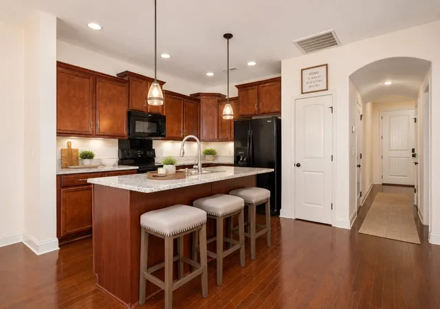 Photo 4 of Townhouse for sale at 532 Millwood Ln, Mount Juliet, TN 37122 | MLS# 3527039 | Listing updated on 2026-10-02