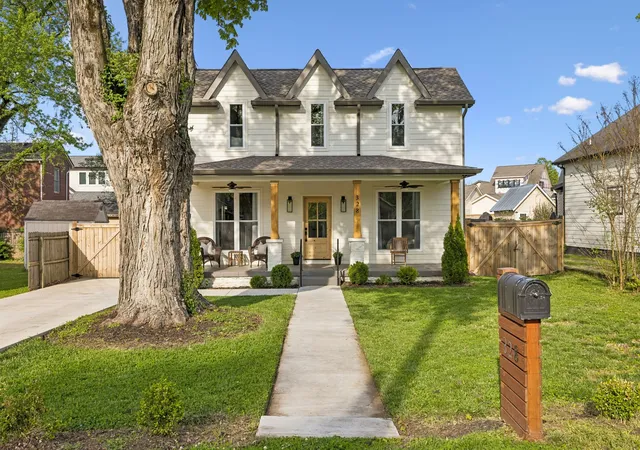 Photo 1 of Single family home for sale at 328 Granbury St, Franklin, TN 37064 | MLS# 3524710 | Listing updated on 2026-10-28