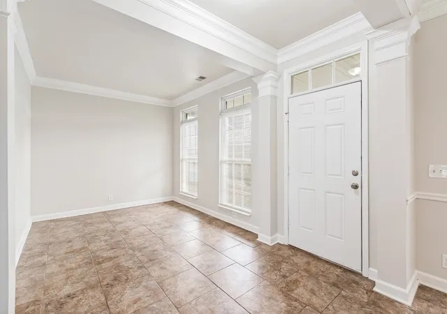 Photo 2 of Single family home for sale at 104 Camp Creek Ct, Hendersonville, TN 37075 | MLS# 3527661 | Listing updated on 2026-10-05