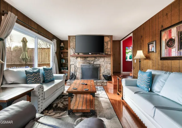 Photo 3 of Single family home for sale at 1480 Zurich Road, Gatlinburg, TN 37738 | MLS# 3520655 | Listing updated on 2026-09-11