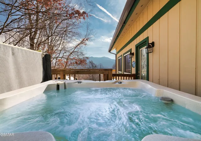 Photo 3 of Single family home for sale at 1480 Zurich Road, Gatlinburg, TN 37738 | MLS# 3520655 | Listing updated on 2026-10-31