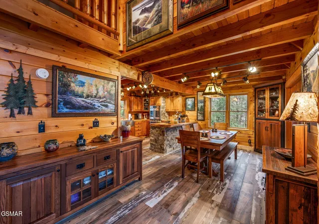Photo 3 of Single family home for sale at 1903 Waters End Road, Walland, TN 37886 | MLS# 3520756 | Listing updated on 2026-09-11
