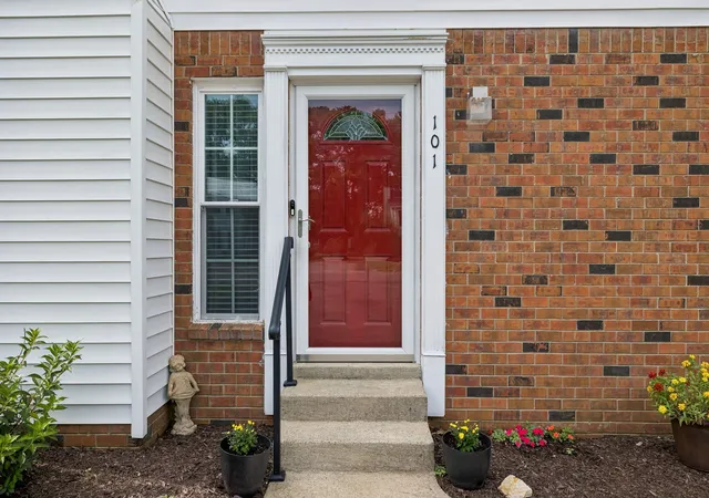 Photo 2 of Townhouse for sale at 101 Stokes Dr, Smyrna, TN 37167 | MLS# 3528782 | Listing updated on 2026-09-12
