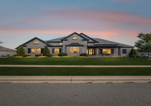 Photo 3 of Single family home for sale at 5816 Wagonvale Dr, Arrington, TN 37014 | MLS# 3527995 | Listing updated on 2026-09-24