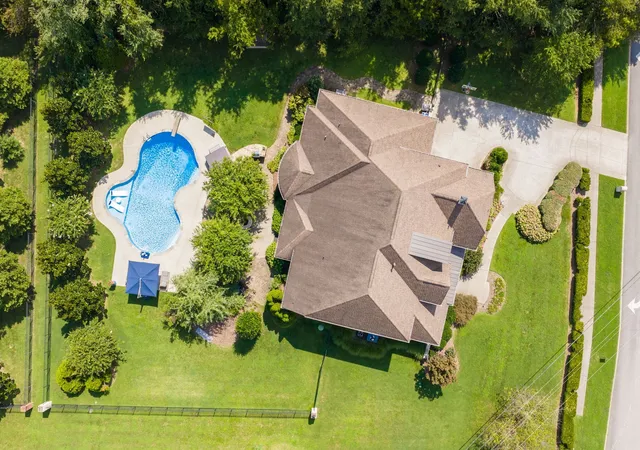 Photo 3 of Single family home for sale at 400 Ernest Rice Ln, Franklin, TN 37069 | MLS# 3529030 | Listing updated on 2026-09-13