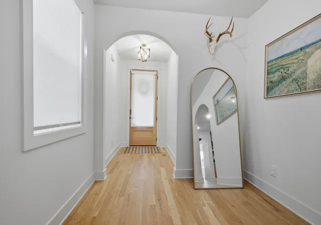 Photo 3 of Single family home for sale at 518A Westboro Dr, Nashville, TN 37209 | MLS# 3528082 | Listing updated on 2026-09-24