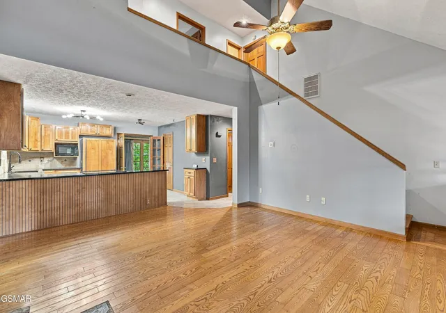 Photo 3 of Single family home for sale at 2459 Amanda Lane, Sevierville, TN 37876 | MLS# 3521137 | Listing updated on 2026-10-27