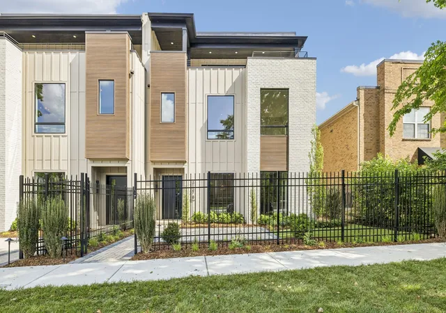 Photo 4 of Townhouse for sale at 3137B Long Blvd, Nashville, TN 37203 | MLS# 3526820 | Listing updated on 2026-09-15