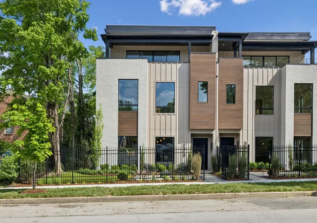 Photo 2 of Townhouse for sale at 3137a Long Blvd, Nashville, TN 37203 | MLS# 3526819 | Listing updated on 2026-09-15