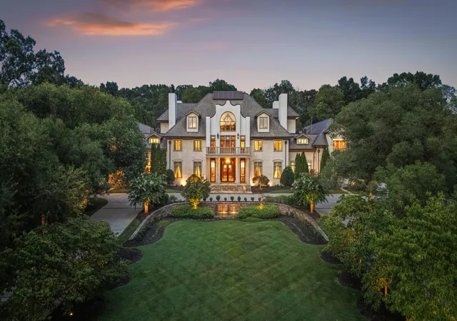 Photo 1 of Mansion for sale at 8843 Forest Creek Ln, Ooltewah, TN 37363 | MLS# 3528781 | Listing updated on 2026-09-14