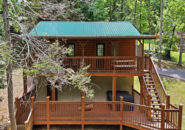 Photo 2 of Single family home for sale at 2230 Cove Creek Dr, Sevierville, TN 37862 | MLS# 3524706 | Listing updated on 2026-09-11